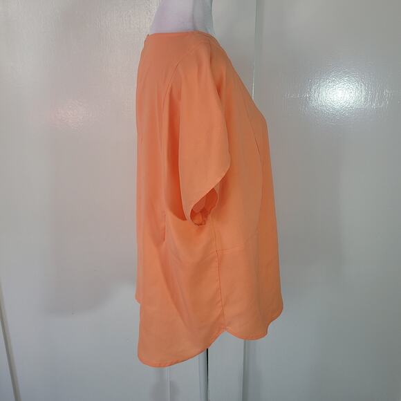 Chico's Size 2 US L Boxy Bright Coral Side Dart Lightweight T-shirt Blouse - Picture 2 of 10